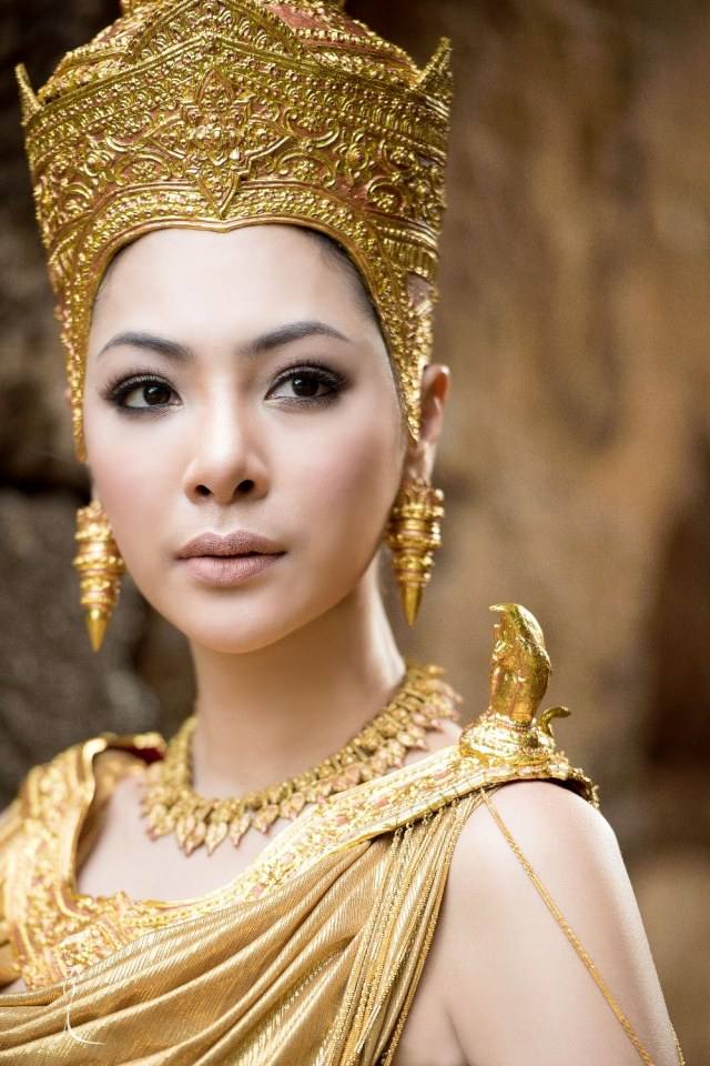 ชุด “Dewa เดวา” ชุดประจำชาติของ ฝ้าย สุภาพร มะลิซ้อน Miss Grand Thailand 2016 เพื่อใช้ในการประกวด Miss Grand International 2016