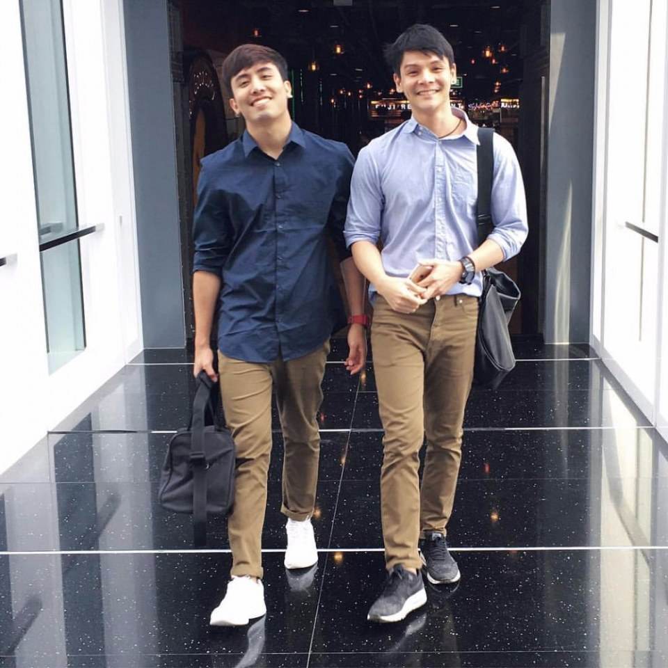 ตาฮักเน๊อะ