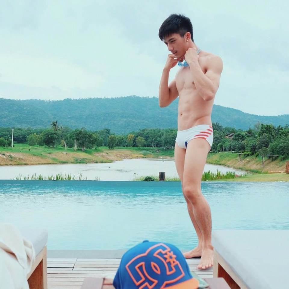 หล่อจริงอะไรจริง! “โอ จุฑาพัฒน์” นายแบบหนุ่มซิคแพคชัด เด็กปั้นของช่างภาพชื่อดัง “ใหญ่ อมาตย์”