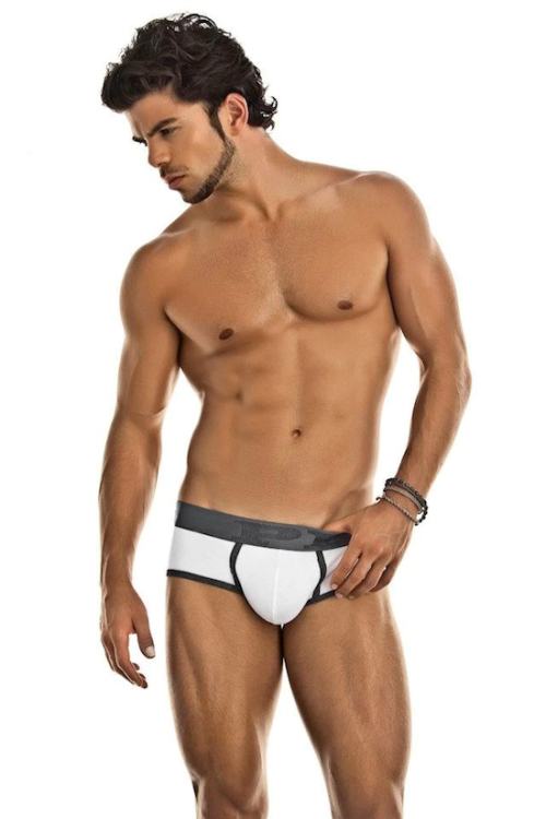 Hot guy in underwear 189