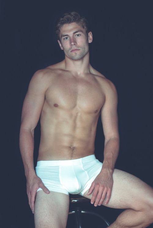 Hot guy in underwear 194