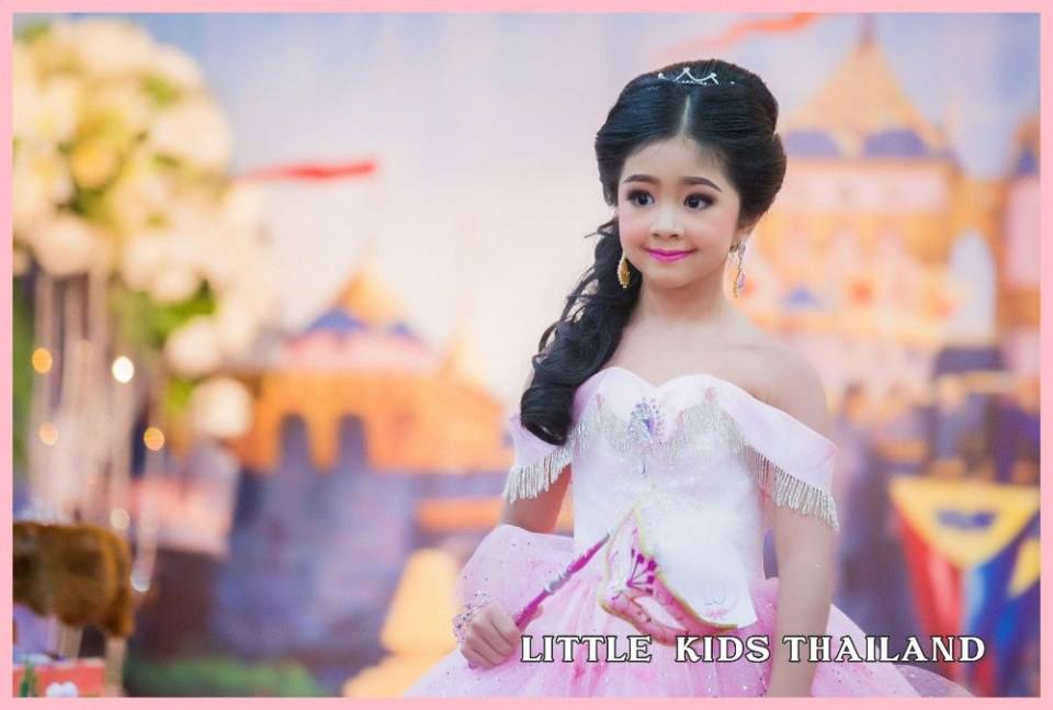 แฟชั่นโชว์การการกุศล Princess & Prince by Little kids Thailand