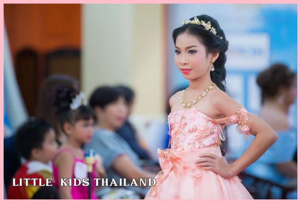 แฟชั่นโชว์การการกุศล Princess & Prince by Little kids Thailand