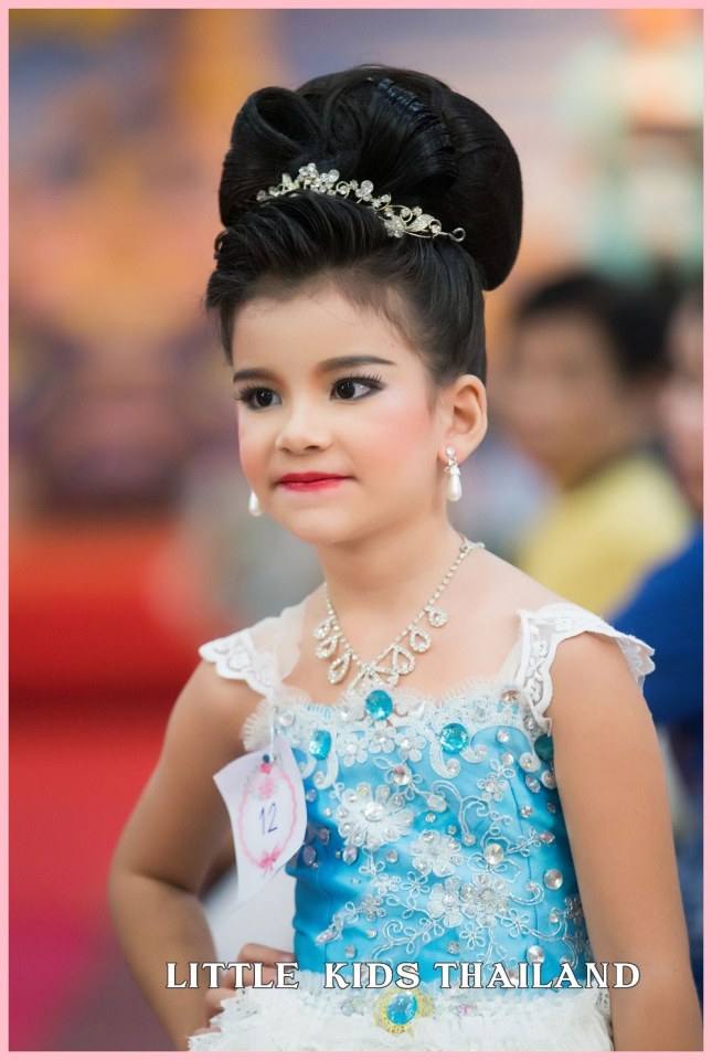 แฟชั่นโชว์การการกุศล Princess & Prince by Little kids Thailand