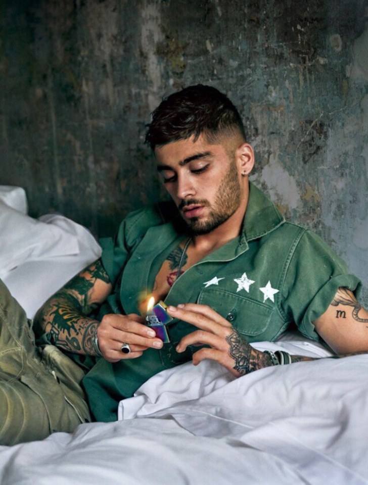 ปูหมอน นอนสื่อ