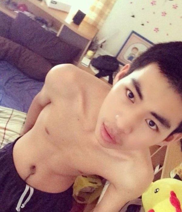 ชายหนุ่ม4