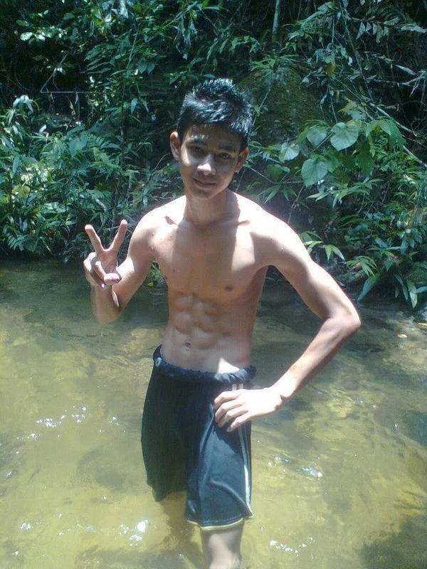 ชายหนุ่ม# 2