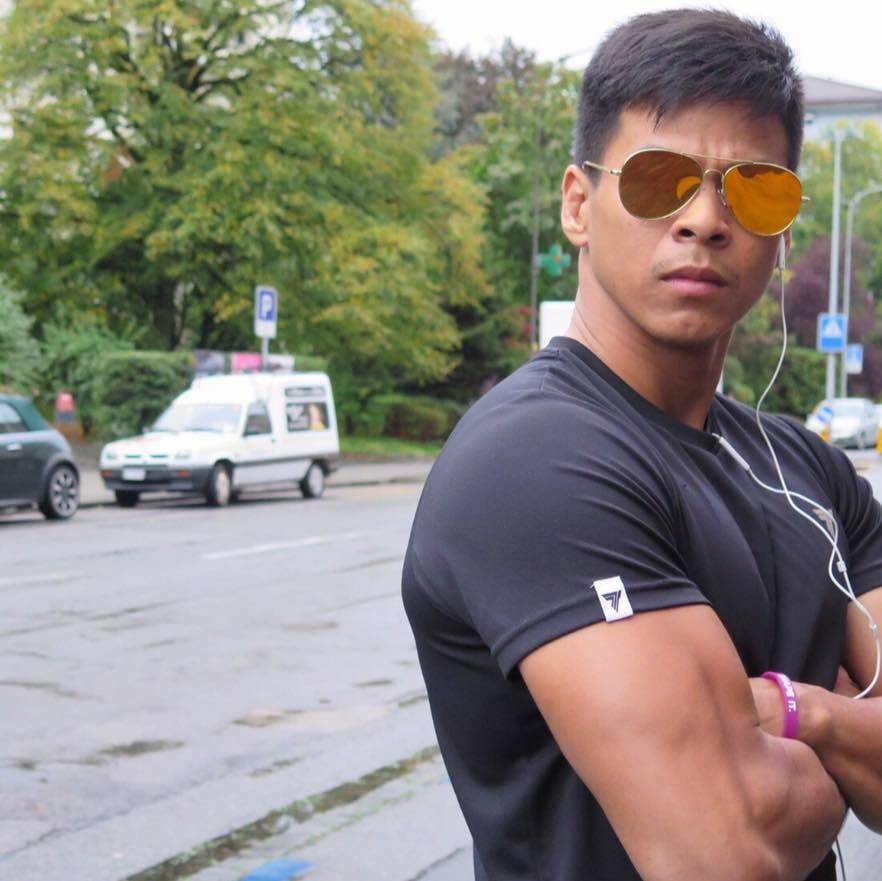 ใครอ่ะ บาอยากได้ 1,239