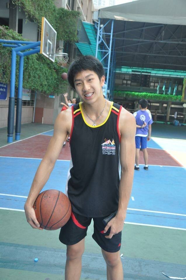 น้องโดนัท เด้อะ 1,261