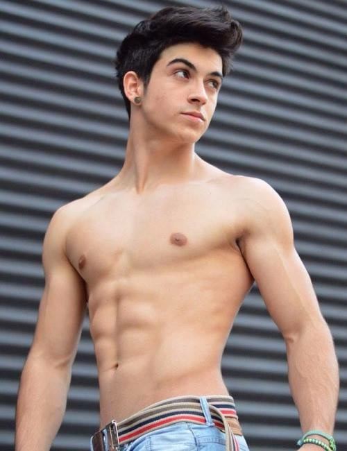 อยากจะบอกคนที่งามๆ เด้อะ 1,263