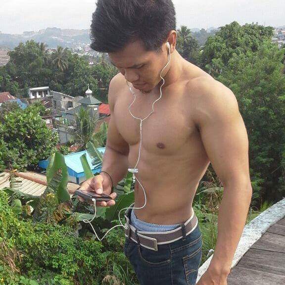 บ้านนี้อยากมีรัก 1,344