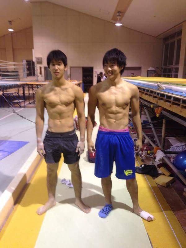 รักผู้ชายหล่อ 1,352