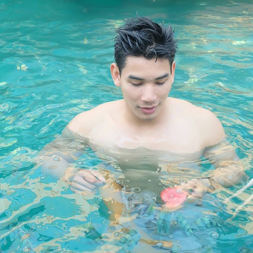 เห็นหน้ามันน่าจุ๊บ