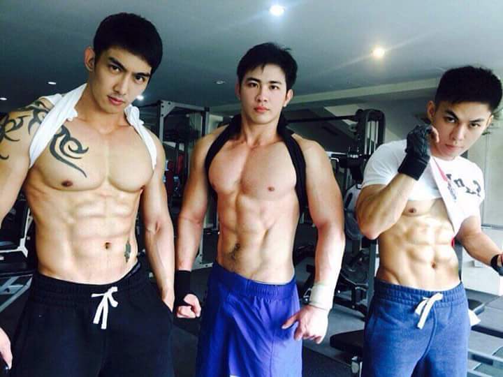 รักผู้ชายหล่อ 1,359