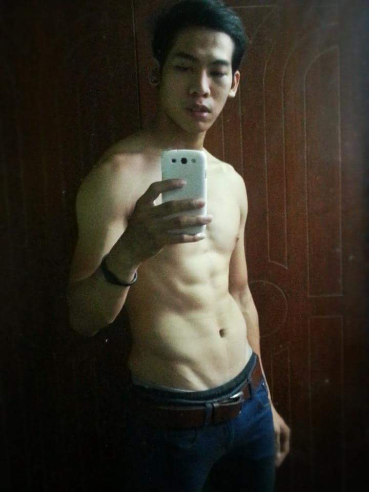 รักผู้ชายหล่อ 1,359