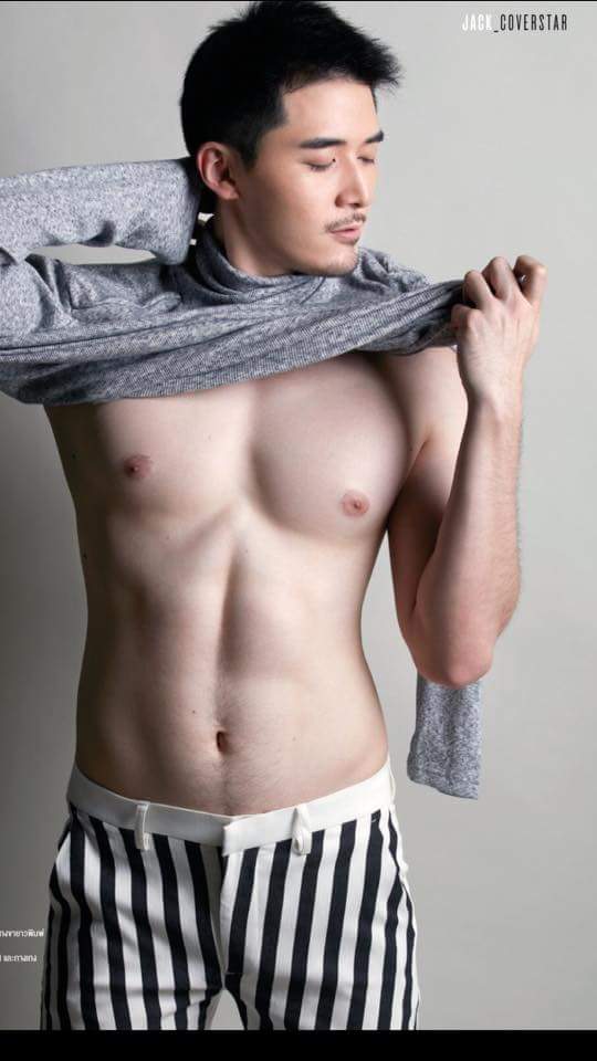 รักผู้ชายหล่อ 1,359