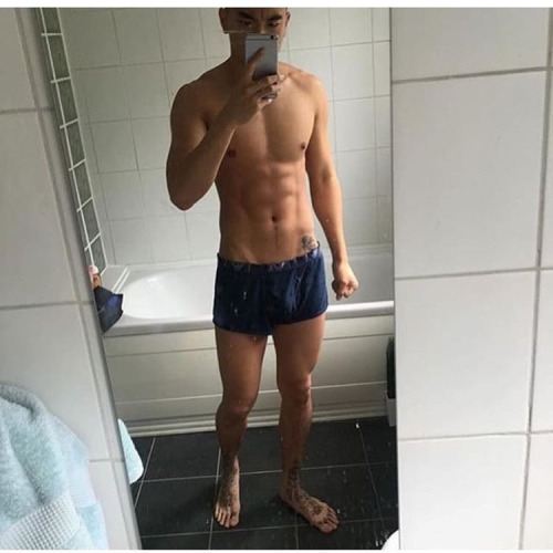 ถอดโชว์เรือนร่าง 1340