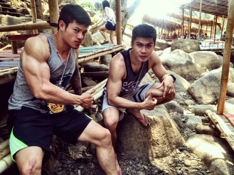 อยากจะโดนย่ำยีเด้อะ 1,415