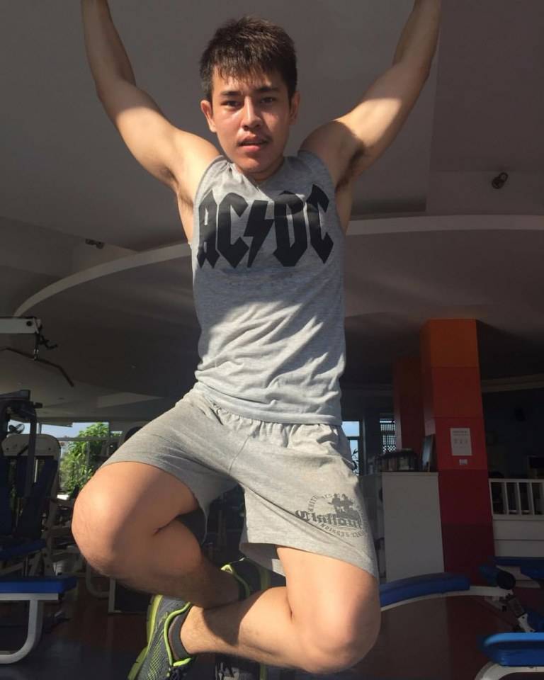 ล่ำเลียเลย