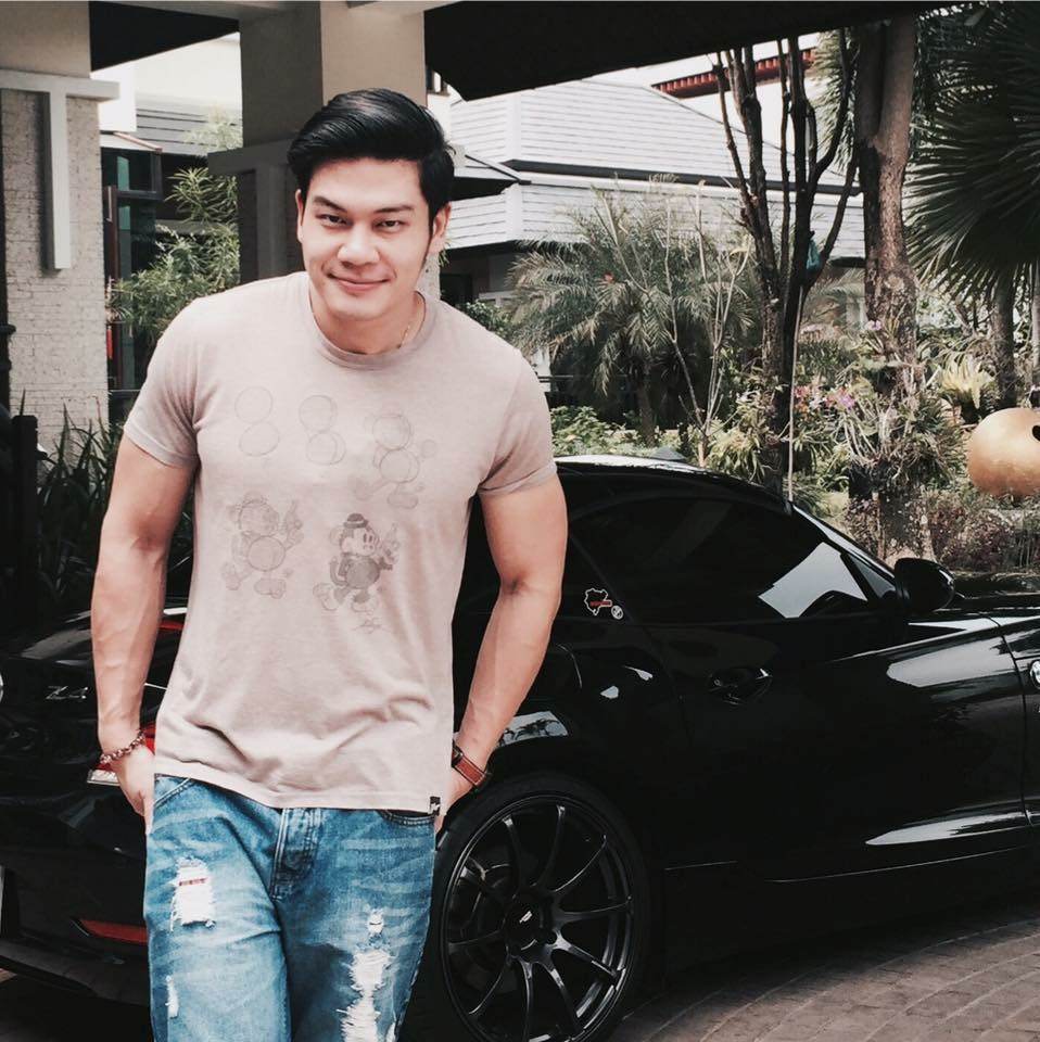 ระวังนมแตกนะคะพี่คะ 1,456