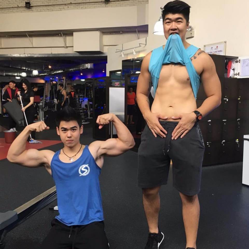 เลียกันป่ะ