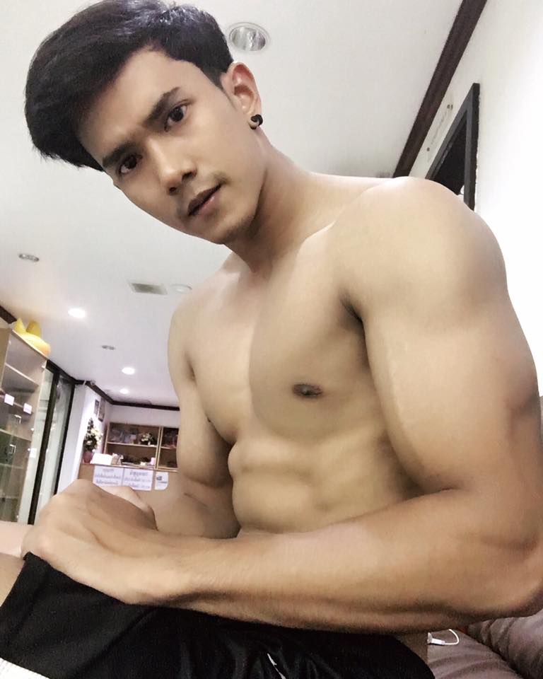 กำลังน่าฟัดเลย"