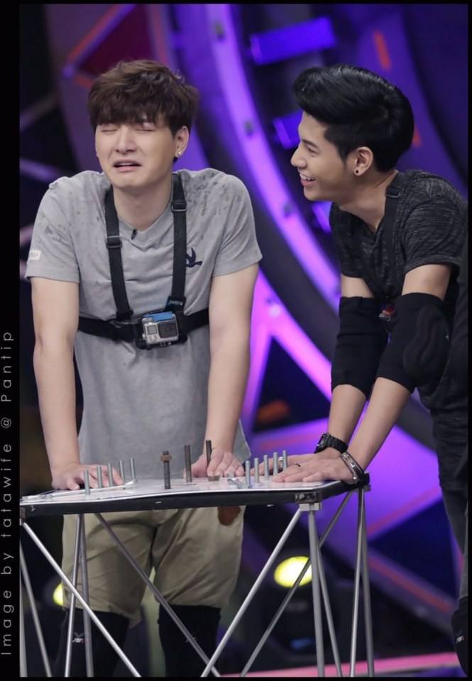 อาทิตย์กับก้องภพ