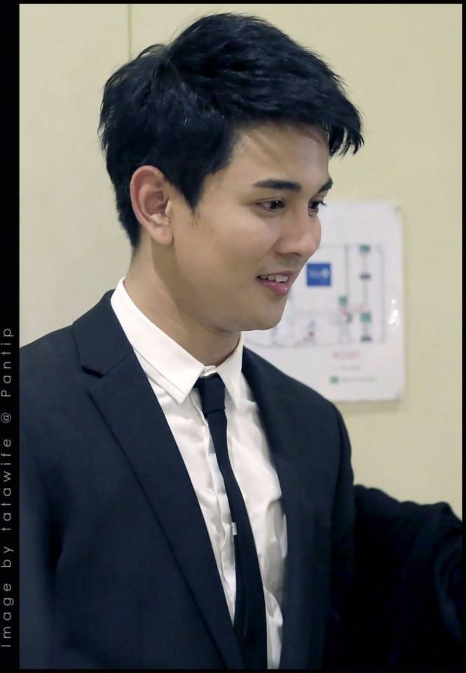 อาทิตย์กับก้องภพ