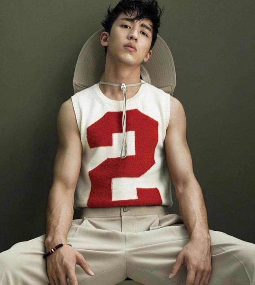 หล่อล่ำกล้ามโตโอ้วว..มายก๊อต