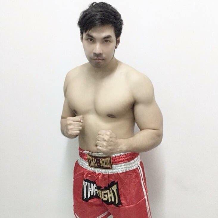 ชอบอยากเลีย