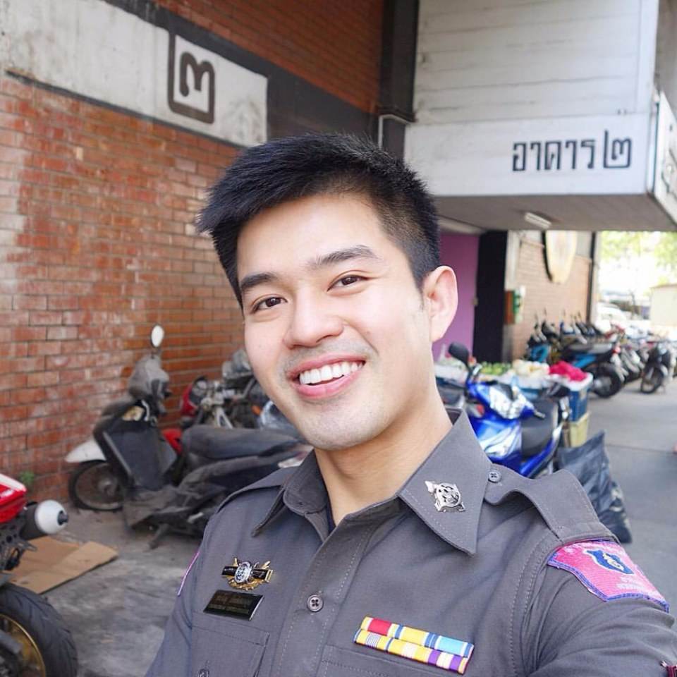 หลงไหลคุณตำหมวด