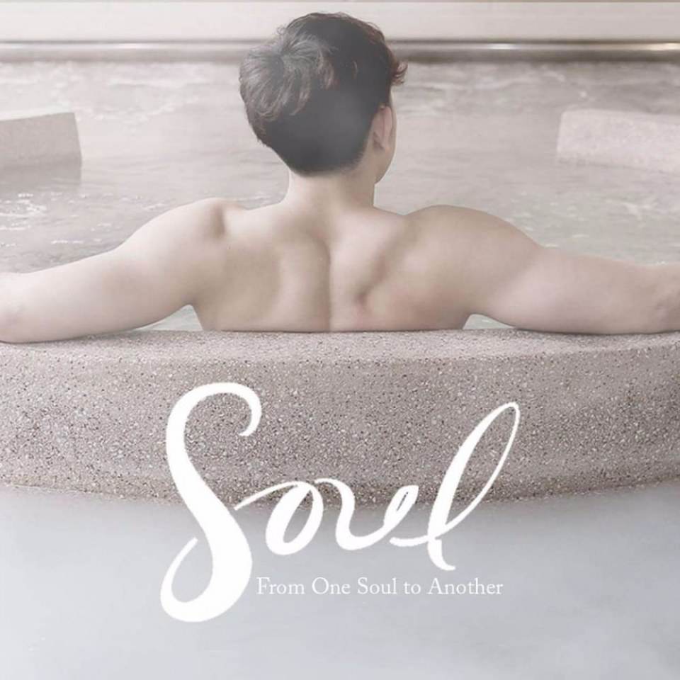 ใสๆ สไตล์โอปป้า กับ " ตูน เศวต " นายแบบประจำปก Soul Photobook