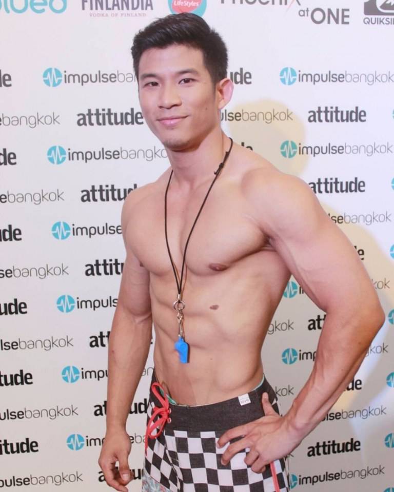 น้องป๊อป นายแบบในงาน Impulse Bangkok & Attitude present Sailor Pool Party