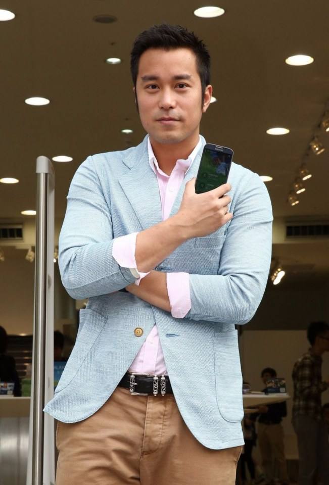 เอ๊ะ!หรือว่าชอบคนแก่ "โจเซฟ จาง