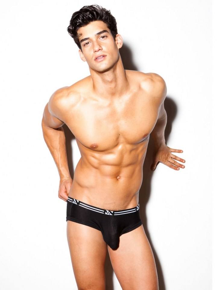 Hot guy in underwear 233
