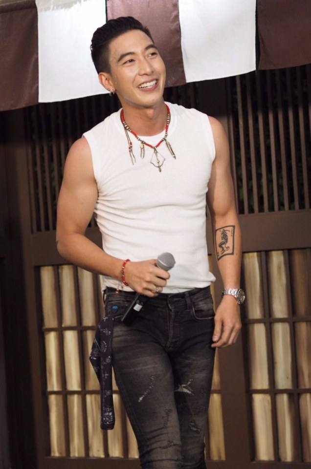 โตโน่แซ่บตลอดดดด