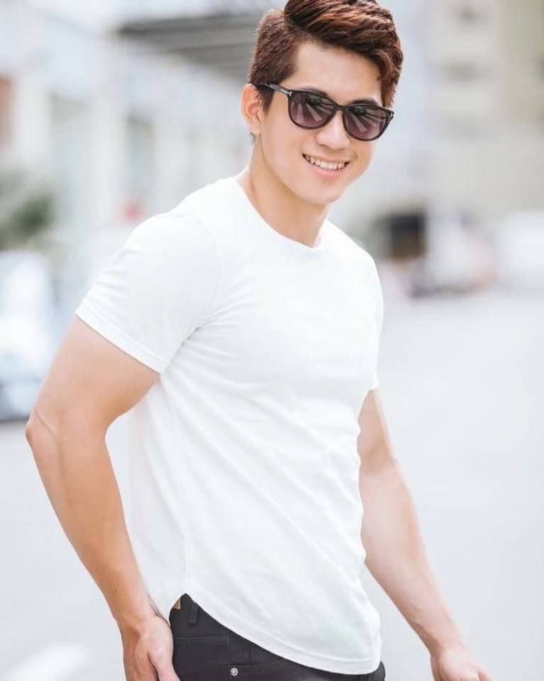 ล่ำแซ่บอ่าาาา