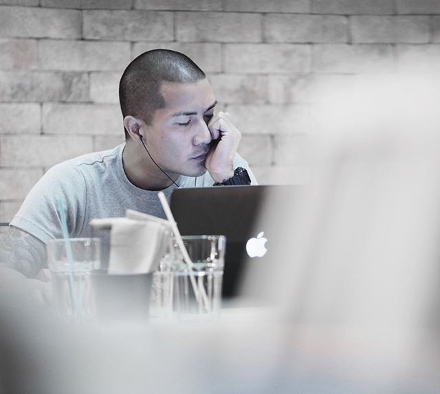 ส่องชีวิตสุดเข้ม!! ร็อคเกอร์ "แบงค์ ปรีติ"