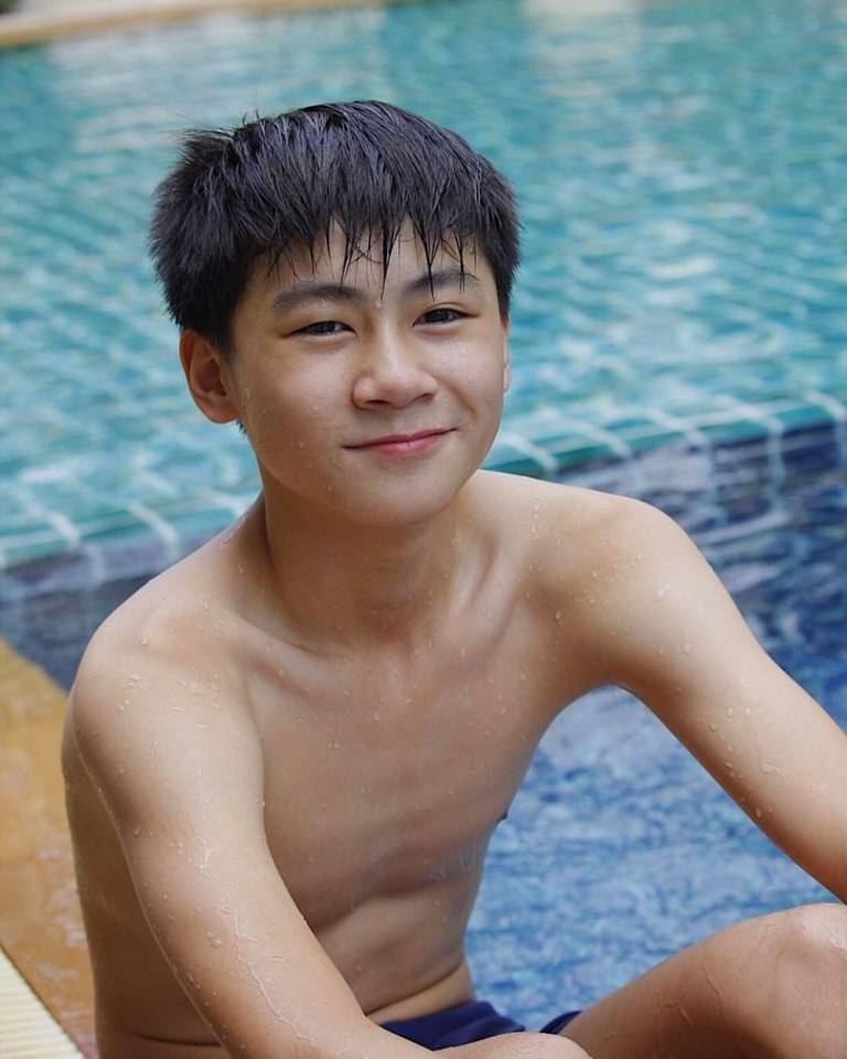 กรุบกริบ # 220