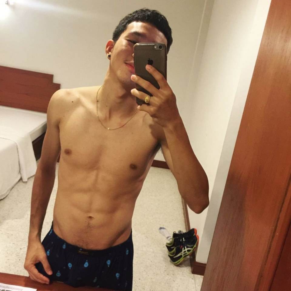 มีความสุข 1,527