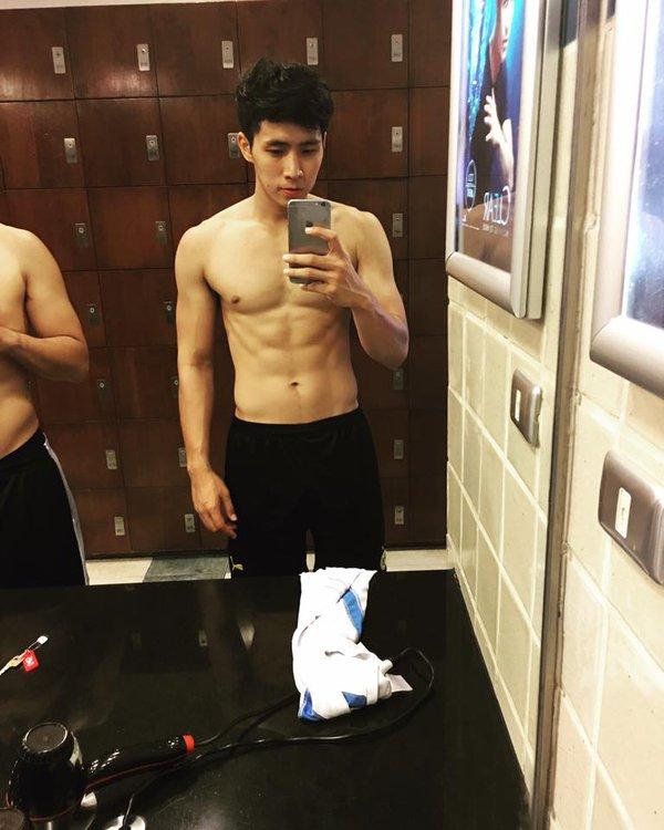 มีความสุข 1,527