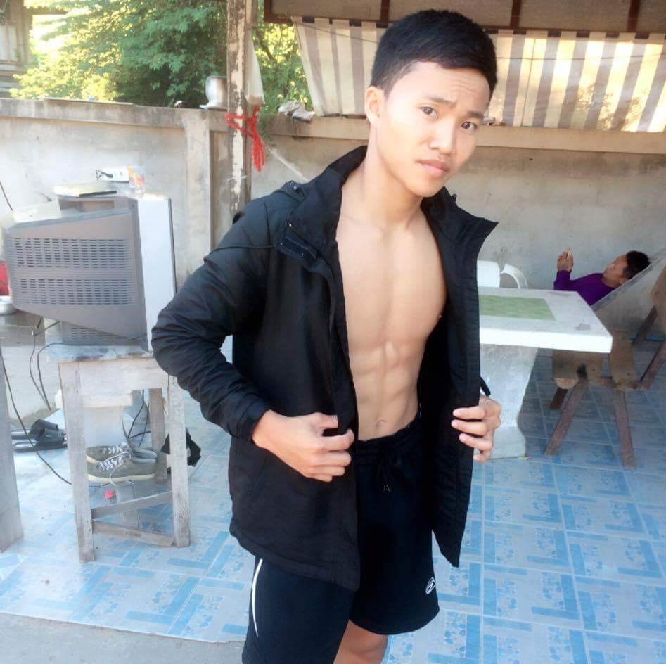 หนุ่มๆ นร.รร.กีฬา # 158