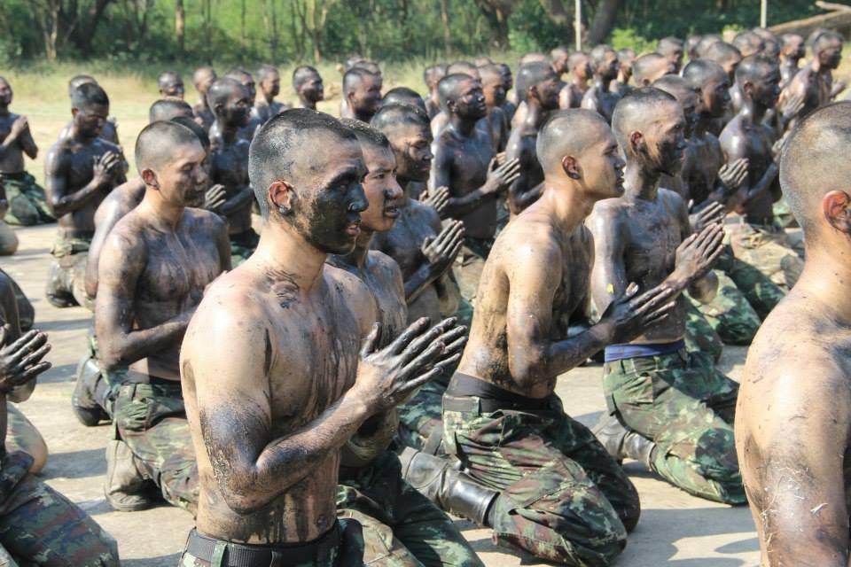 ทหารหาญ 1,563