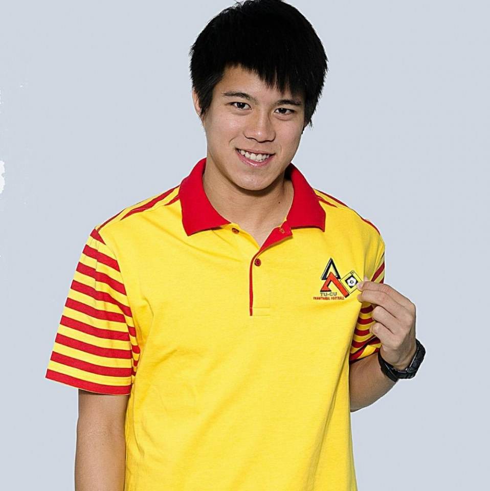 โทร่า 1,594