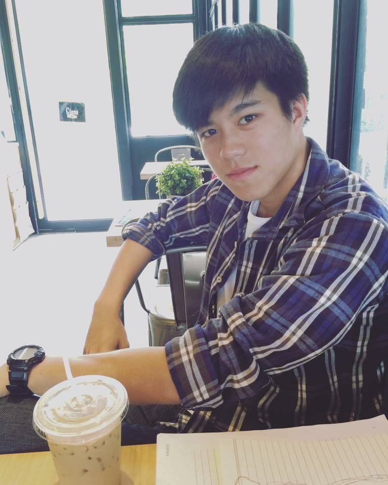 โทร่า 1,594