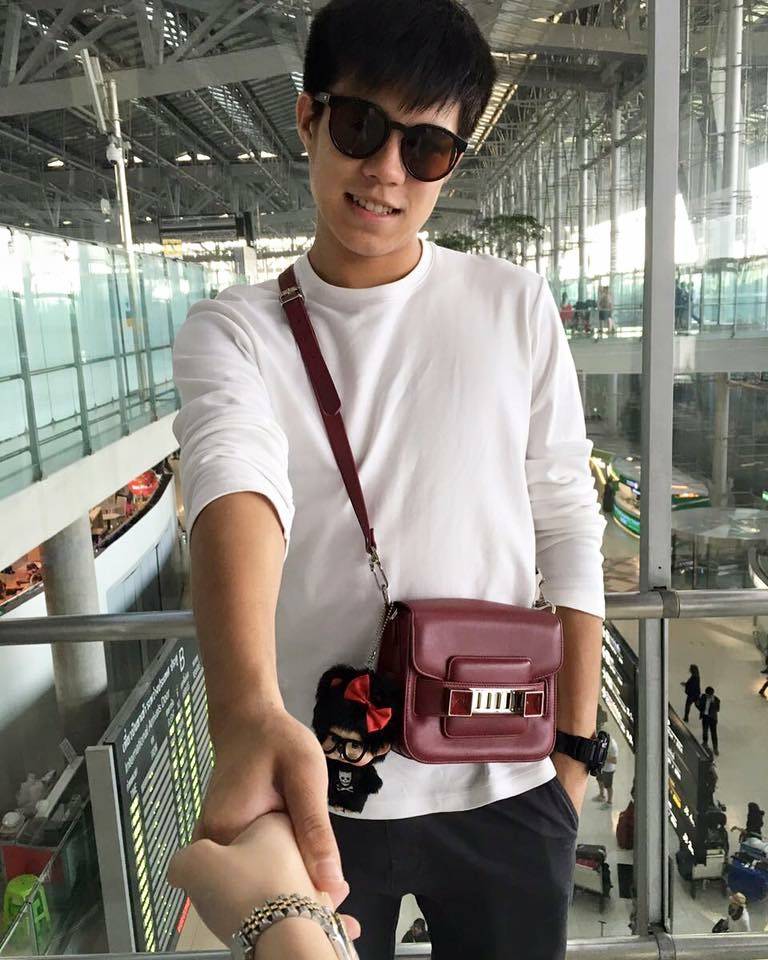 โทร่า 1,594