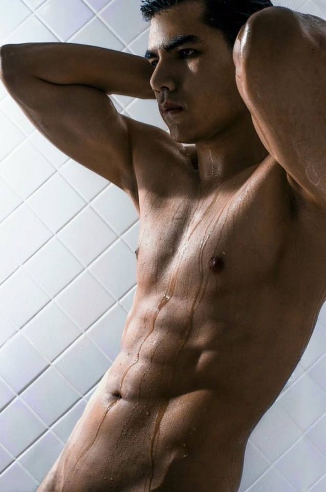 ผช.ร้อนทะลุแดด