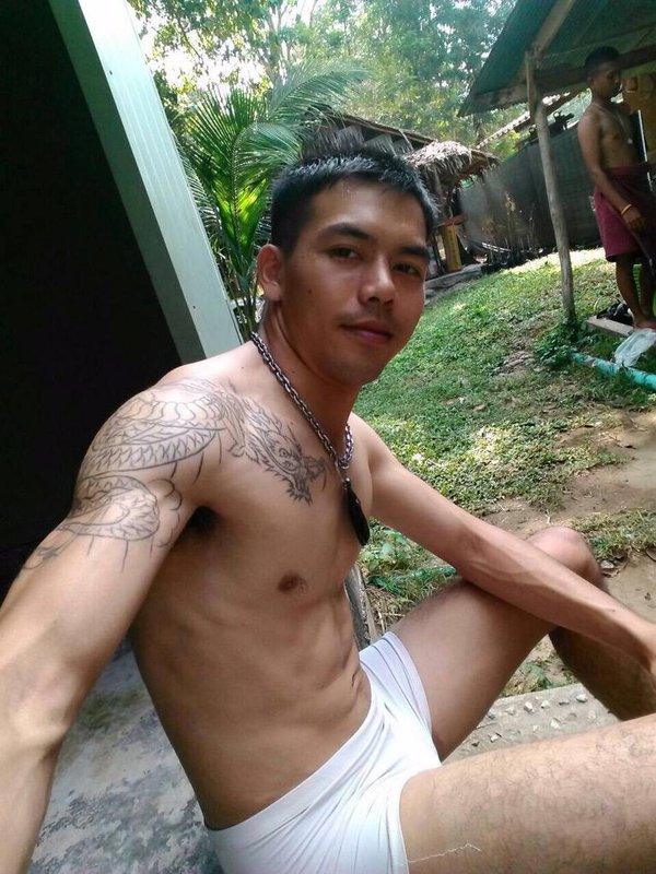 หนุ่มบ้านๆ สู้ไหมคะ 1,609