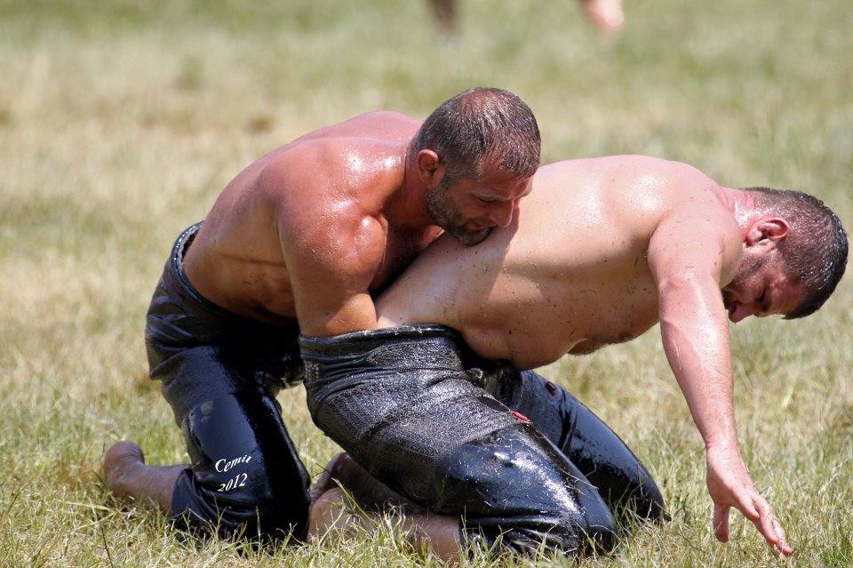 oil wrestling