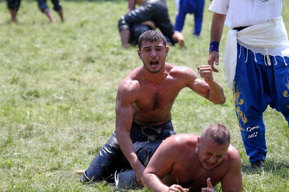 oil wrestling